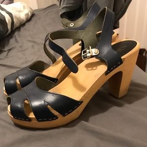 Swedish Hasbeens Suzanne High Heel Clogs 39